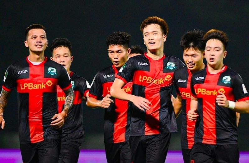 Cơ Hội và Thách Thức